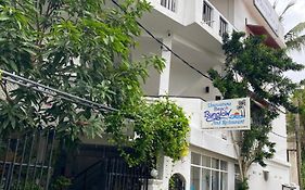 Unawatuna Beach Bungalow -